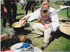 Costum barbatesc si femeiesc-1.jpg (142kb)